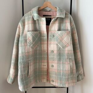 Hollister Pastel Plaid Shacket Jacket - Mint & Pink, size L